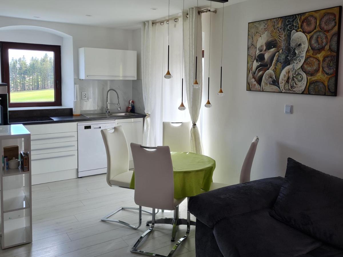 Ferien- Und Businesswohnung Relax Im Ersten Stock Sonnen Eksteriør bilde